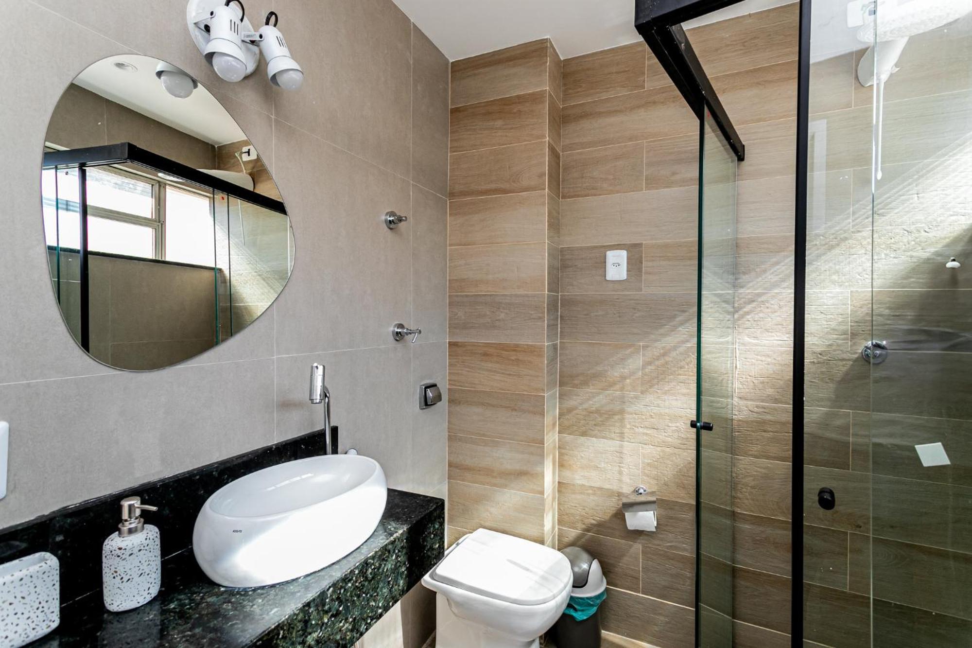 Reformado, Quadra Da E Metro! Apartamento